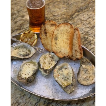 Bayou Carlin Garlic Parmesan Grilled Oyster Kit (6-Pack) Bayou Carlin Garlic Parmesan Grilled Oyster Kit (6-Pack)